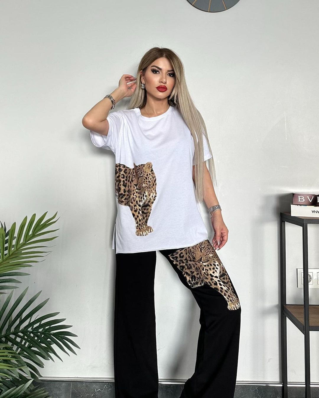 Ladies T-shirt & Pants Set