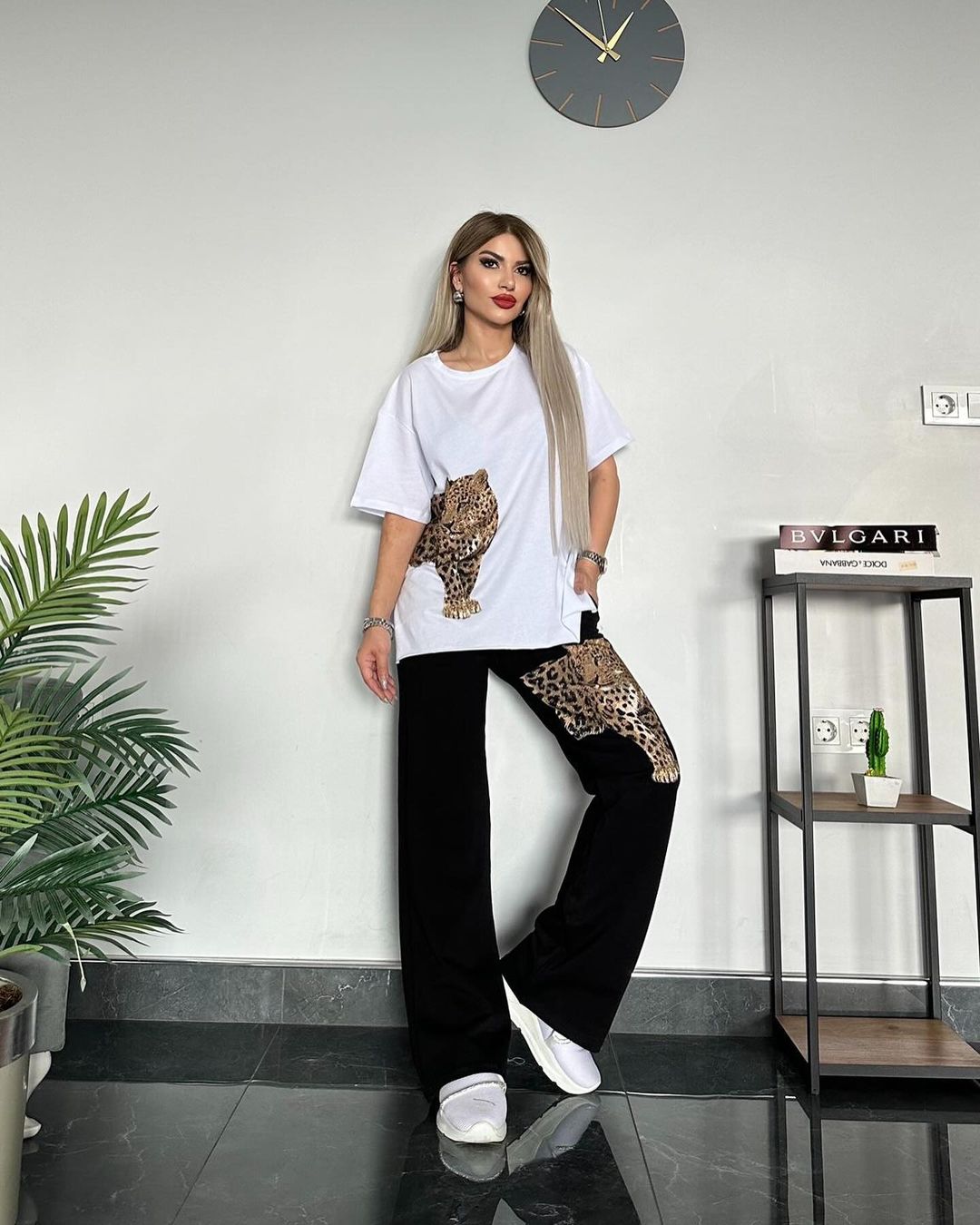 Ladies T-shirt & Pants Set